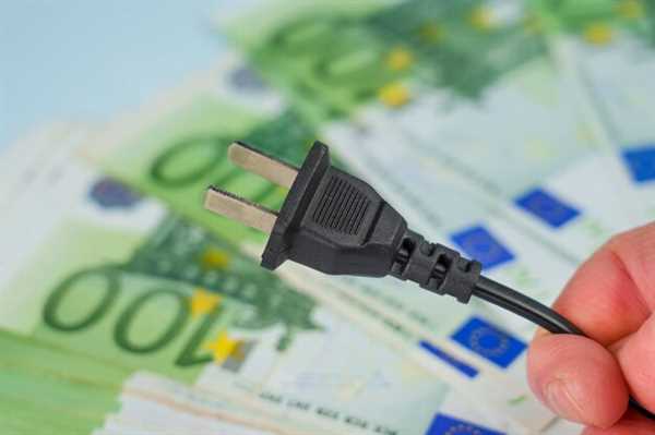 Impact of Electrification on Supply Chain and Manufacturing Processes