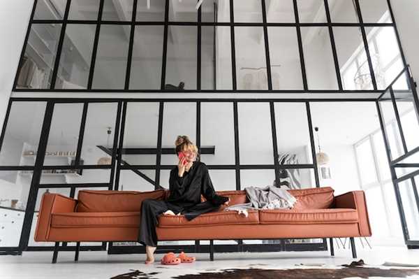 The Role of Technology in Audi-Inspired Interior Environments